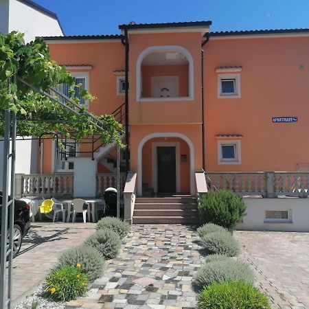 Apartmani Bulajic Krk Town Extérieur photo