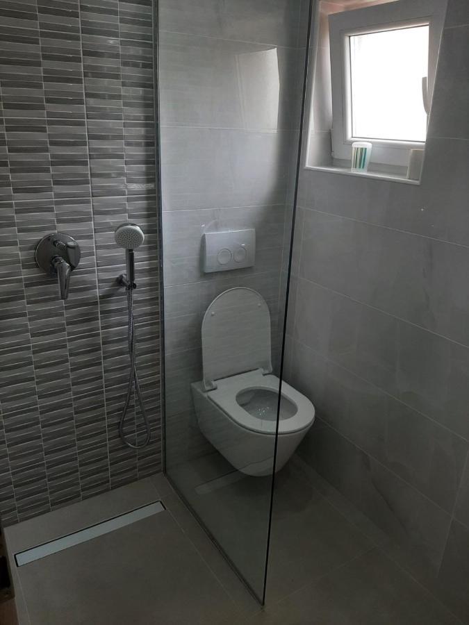 Apartmani Bulajic Krk Town Extérieur photo